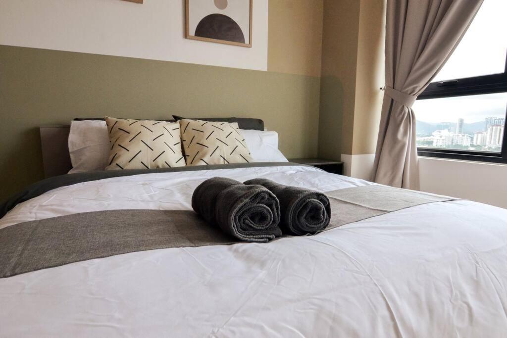 The Play Suite@pano. Mrt. Free Parking. Self C/in Pangsapuri
