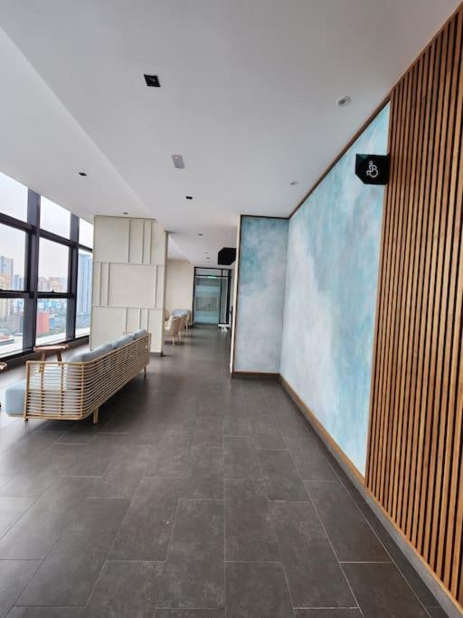The Play Suite@pano. Mrt. Free Parking. Self C/in